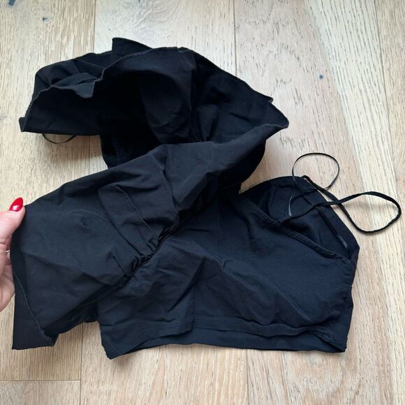 $5/$25 Zara Black Ruffle One Shoulder Crop Top Size Small blouse Fun Feminine - Picture 6 of 6